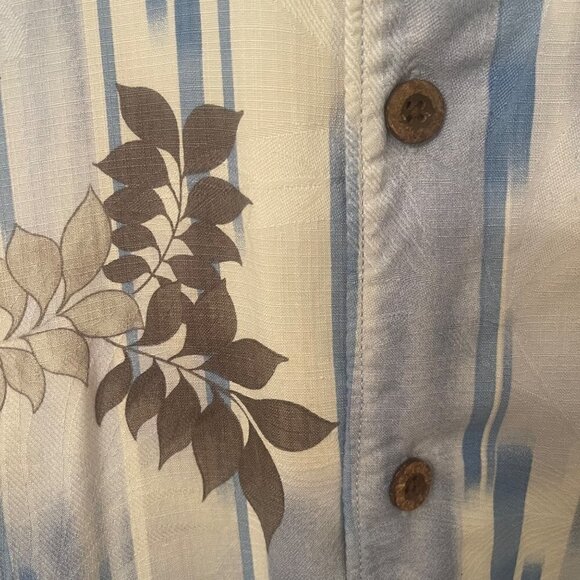 Tommy Bahama men button down hawaiian 100% silk short sleeve campshirt Size L - Picture 6 of 10